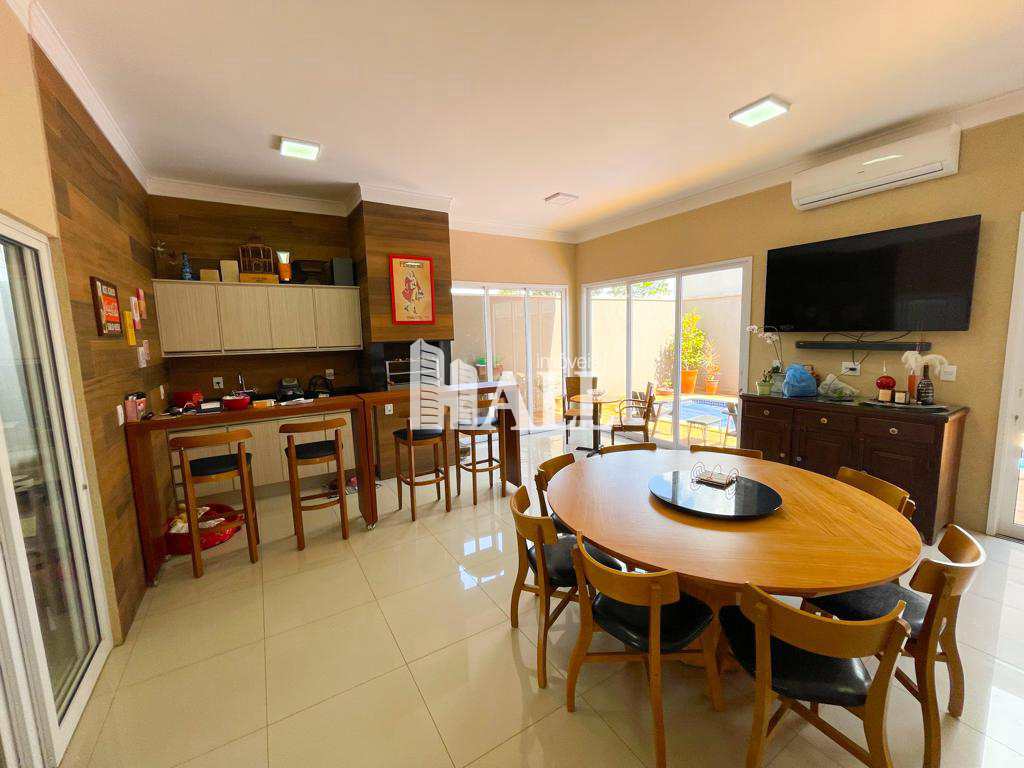 Casa de Condomínio à venda com 3 quartos, 257m² - Foto 4