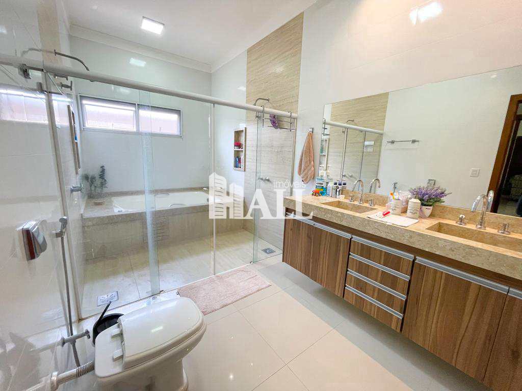 Casa de Condomínio à venda com 3 quartos, 257m² - Foto 31