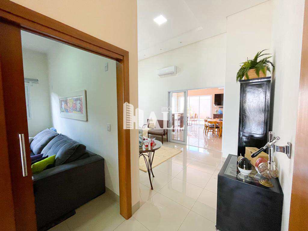 Casa de Condomínio à venda com 3 quartos, 257m² - Foto 11