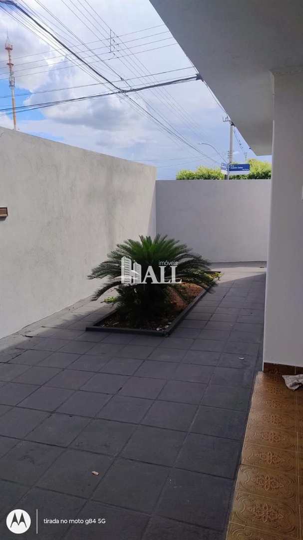 Casa à venda com 3 quartos, 144m² - Foto 3