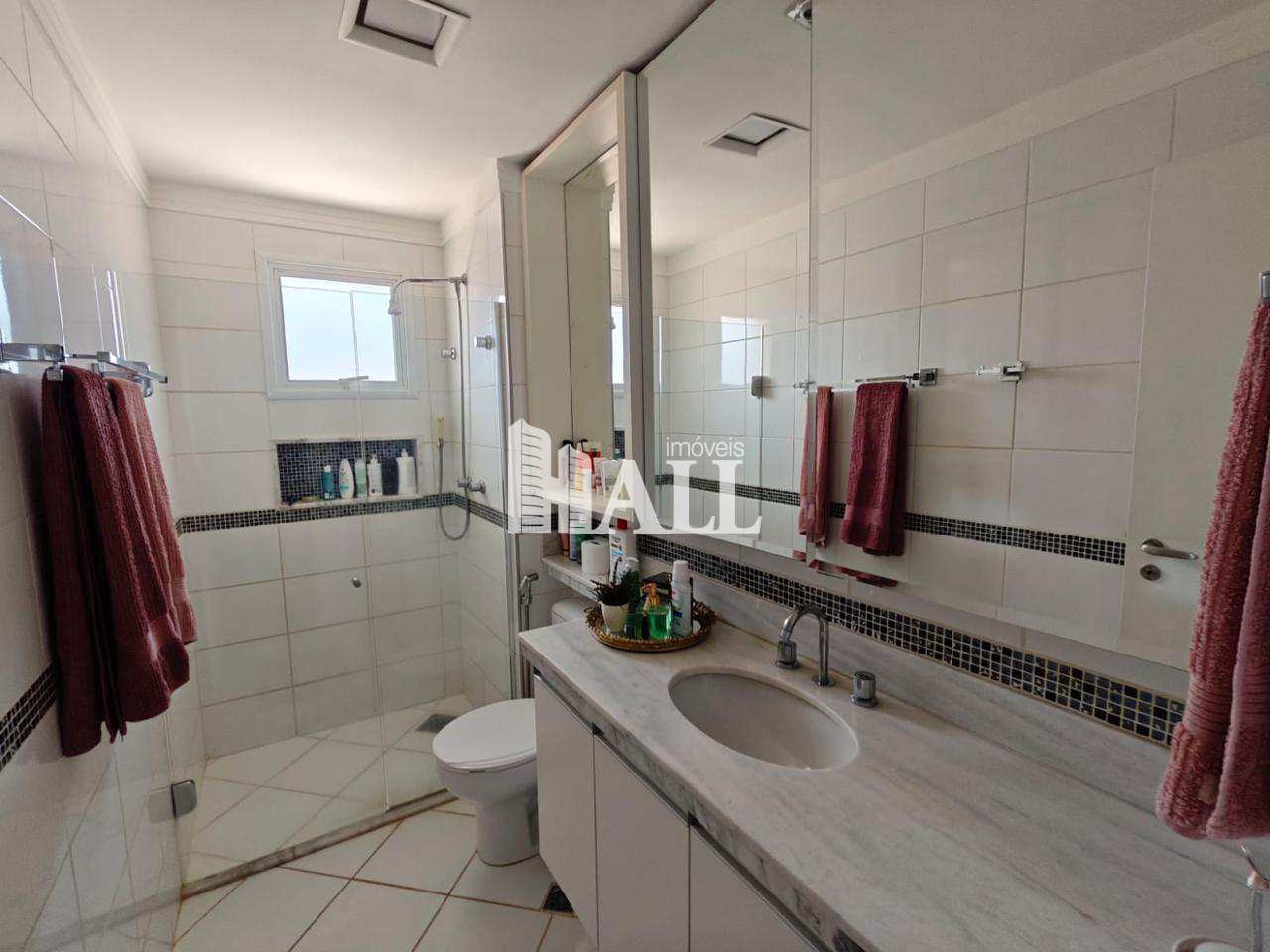 Apartamento à venda com 3 quartos, 136m² - Foto 9