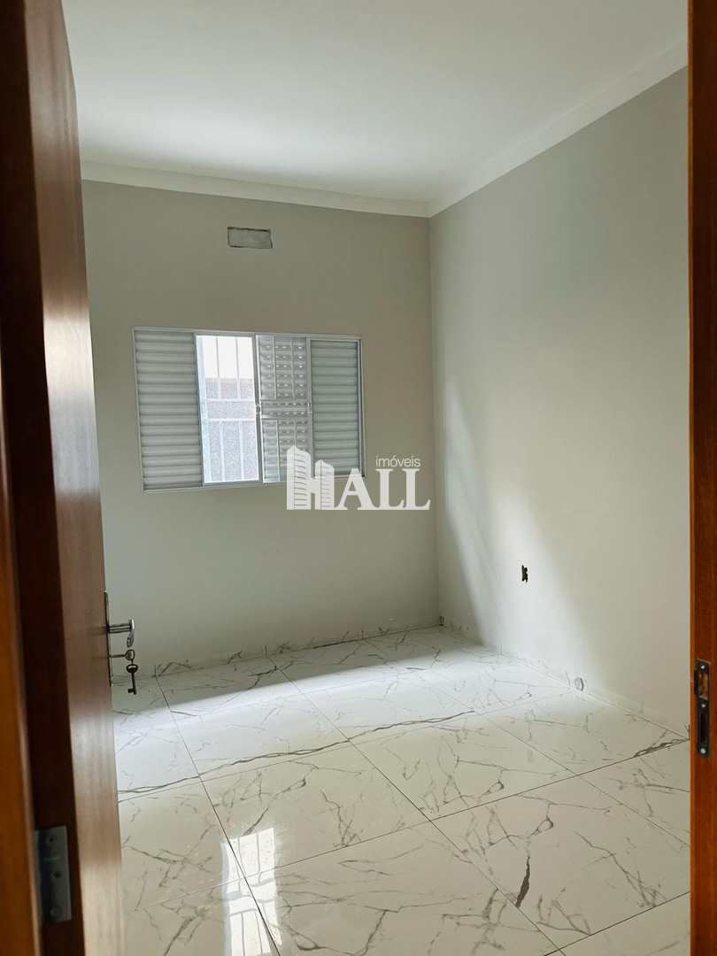 Casa à venda com 3 quartos, 126m² - Foto 11