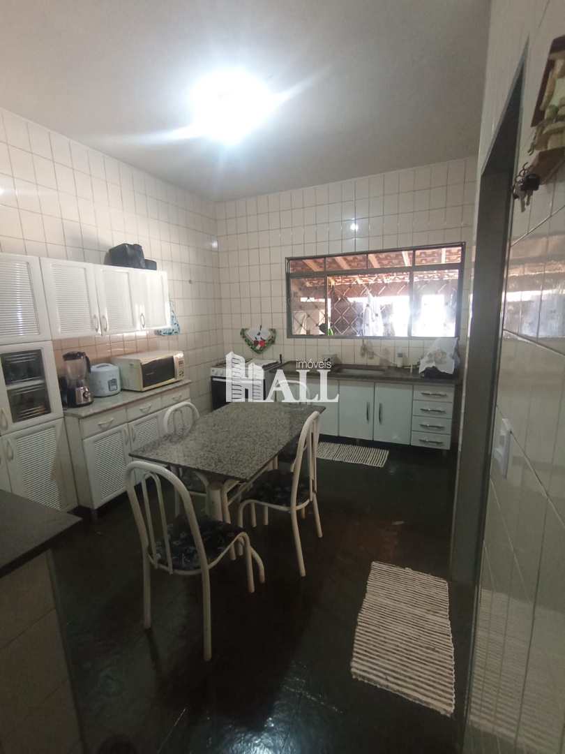 Casa à venda com 2 quartos, 70m² - Foto 7