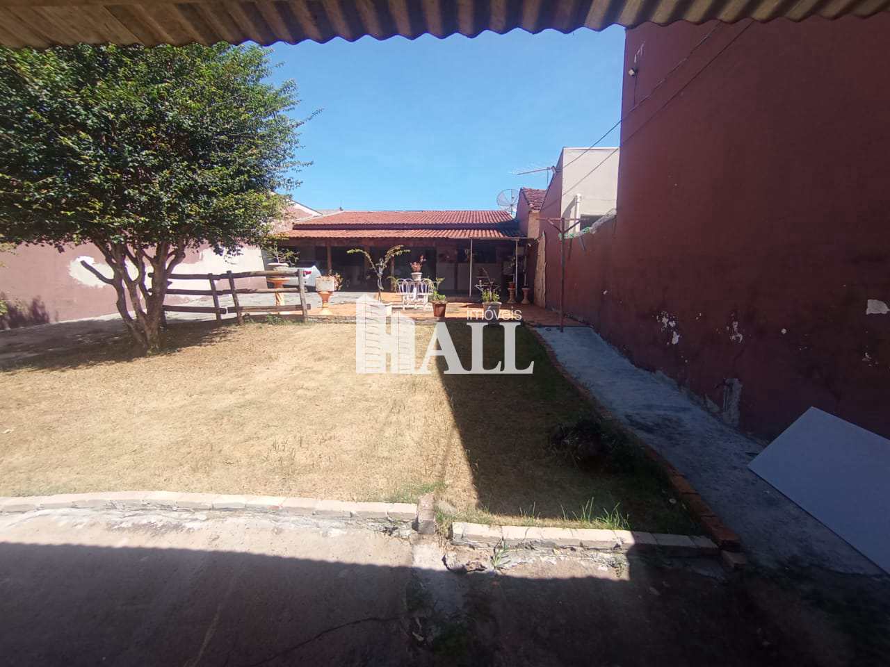 Casa à venda com 2 quartos, 70m² - Foto 23