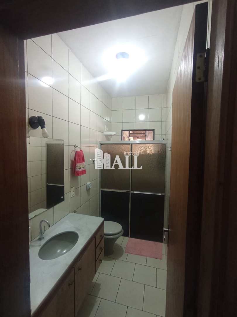 Casa à venda com 2 quartos, 70m² - Foto 15
