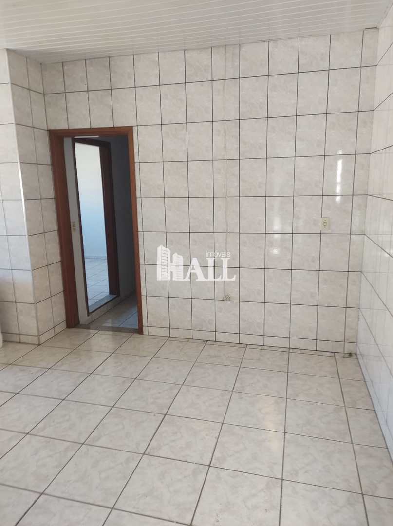 Casa à venda com 3 quartos, 350m² - Foto 2
