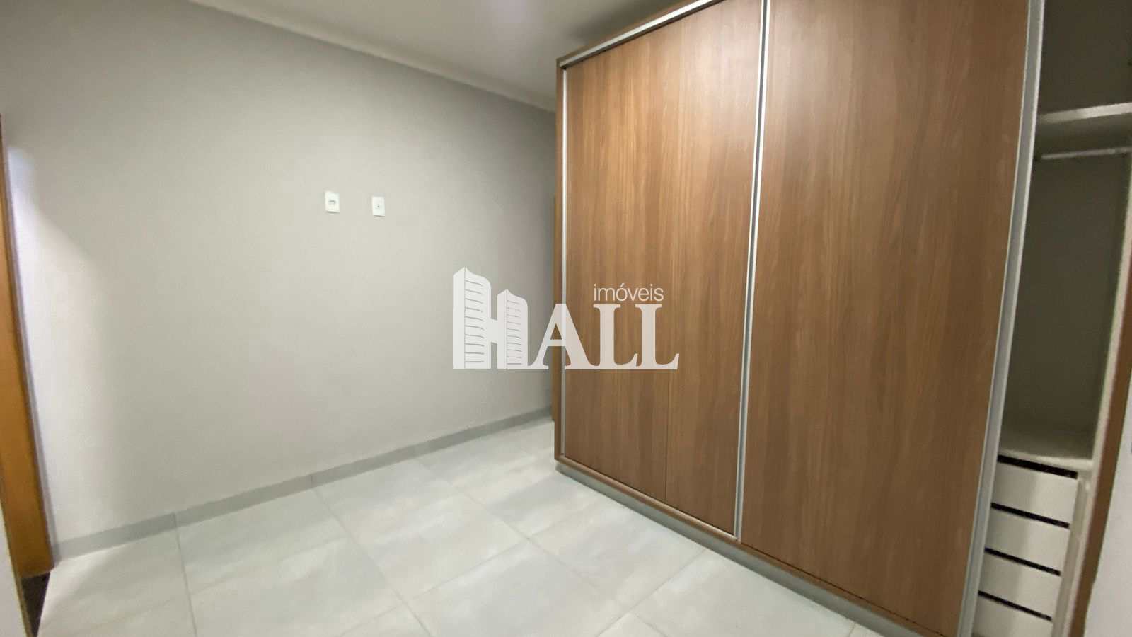 Casa à venda com 3 quartos, 99m² - Foto 9
