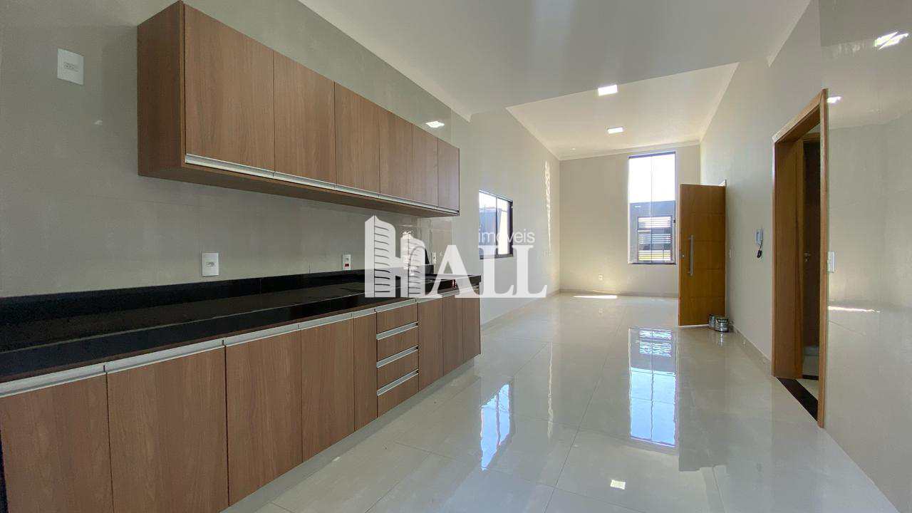 Casa à venda com 3 quartos, 99m² - Foto 4