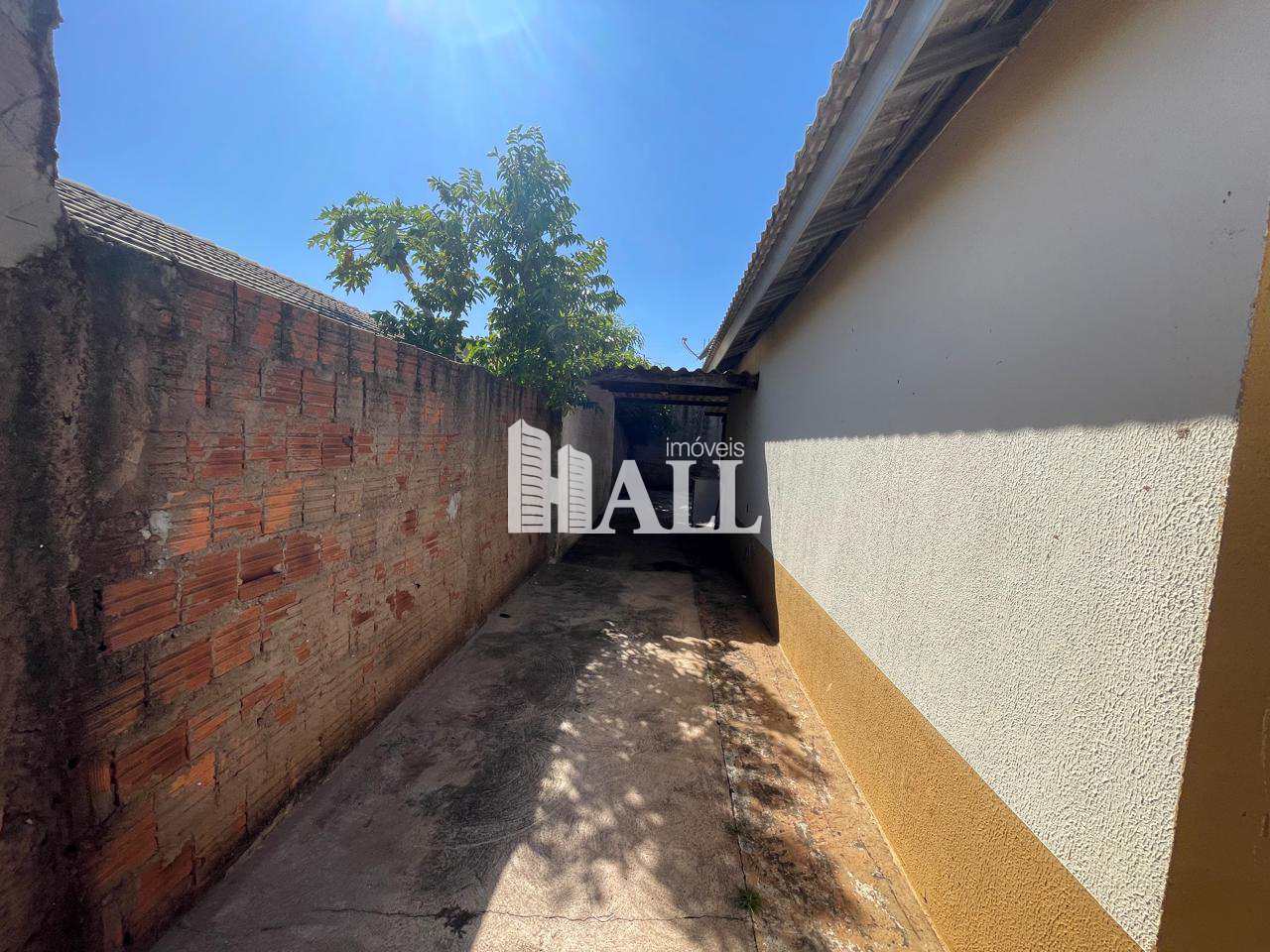 Casa à venda com 2 quartos, 45m² - Foto 7
