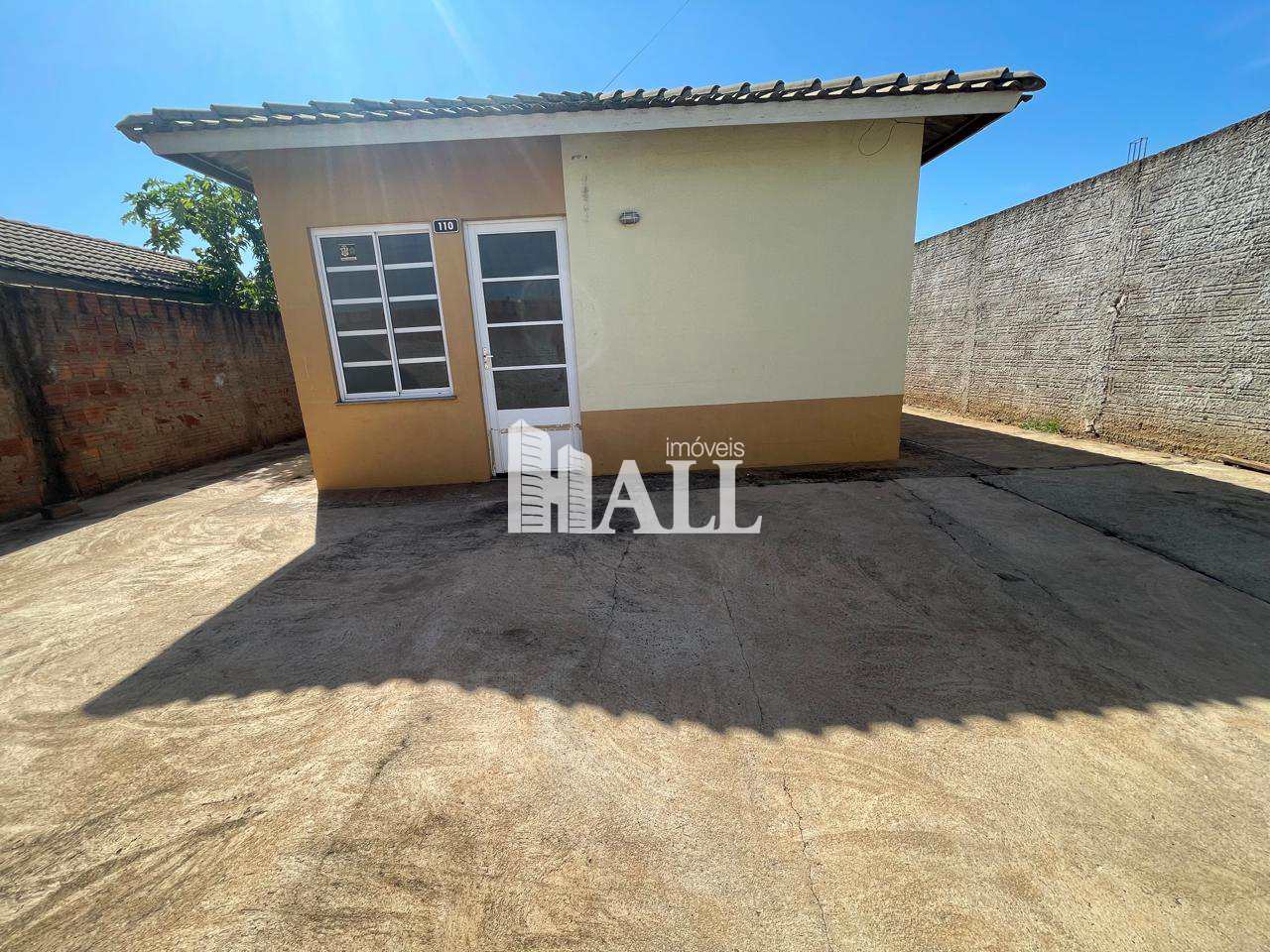 Casa à venda com 2 quartos, 45m² - Foto 9