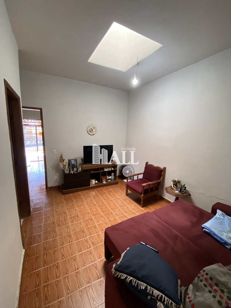 Casa à venda com 2 quartos, 88m² - Foto 4