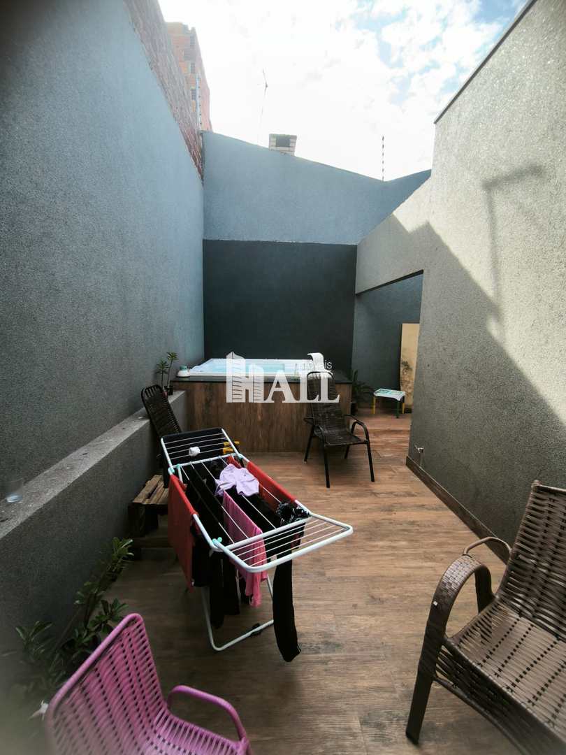 Casa à venda com 2 quartos, 130m² - Foto 7