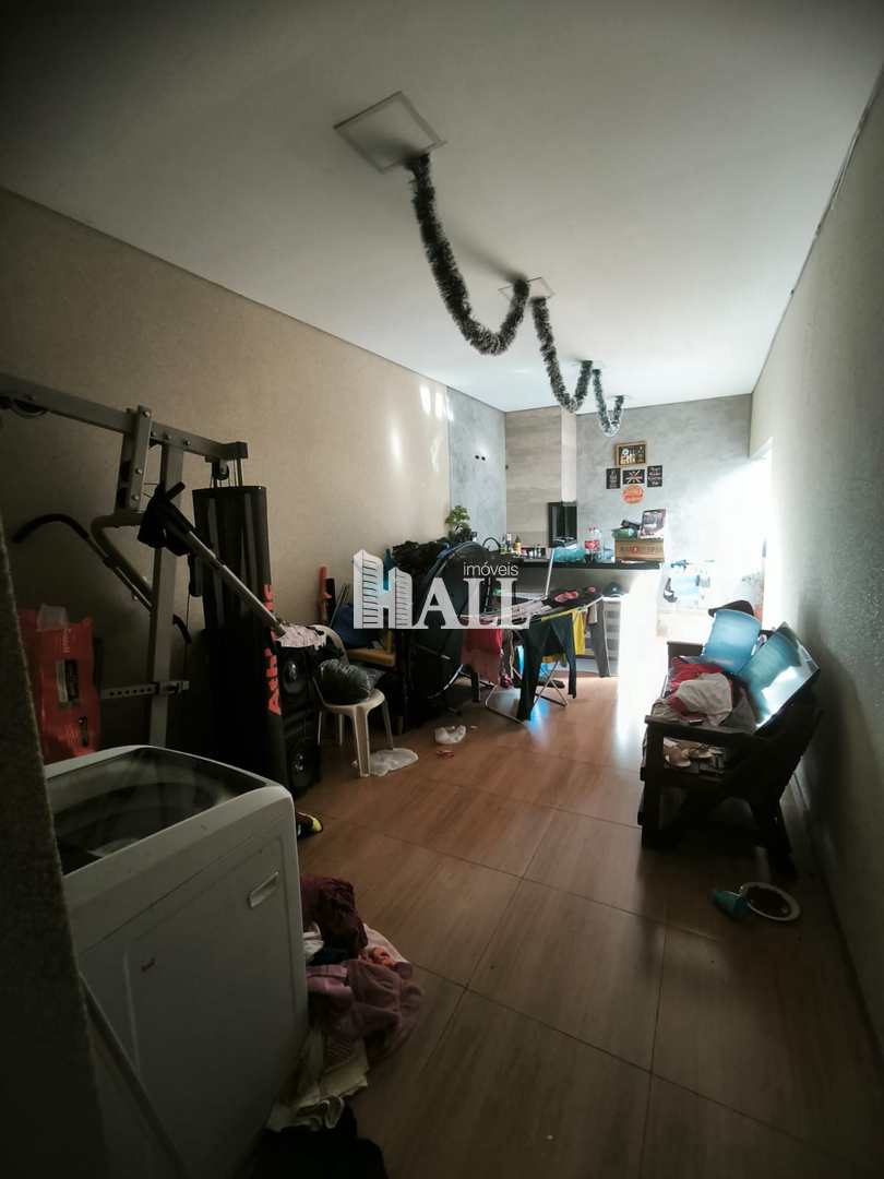 Casa à venda com 2 quartos, 130m² - Foto 9