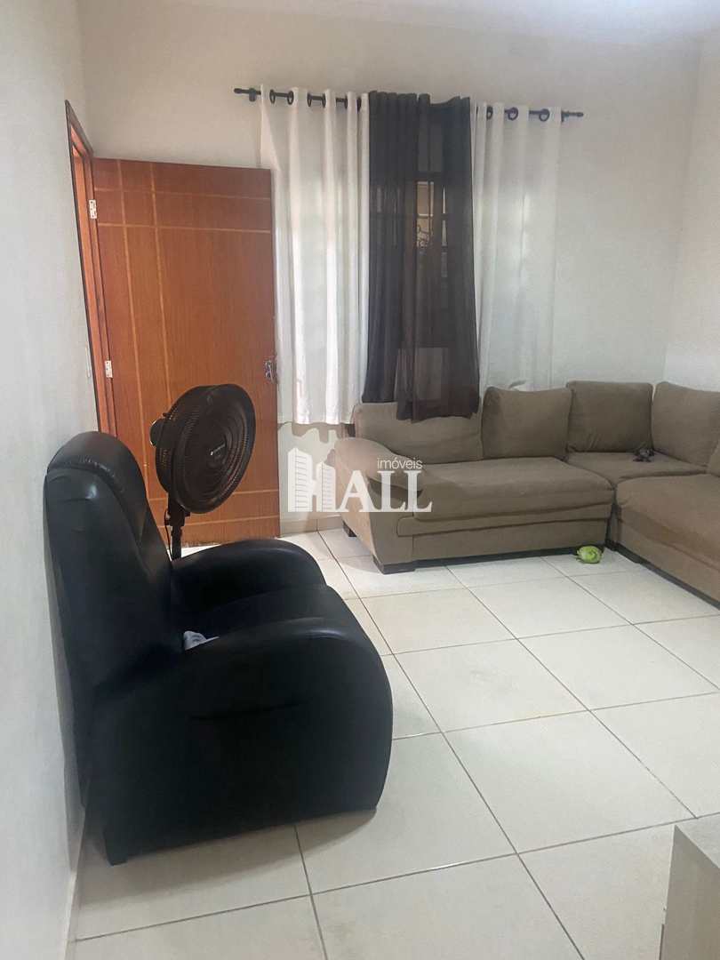 Casa à venda com 3 quartos, 160m² - Foto 3