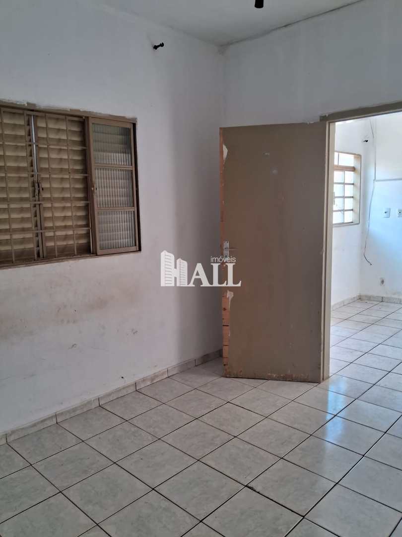 Casa à venda com 2 quartos, 223m² - Foto 3