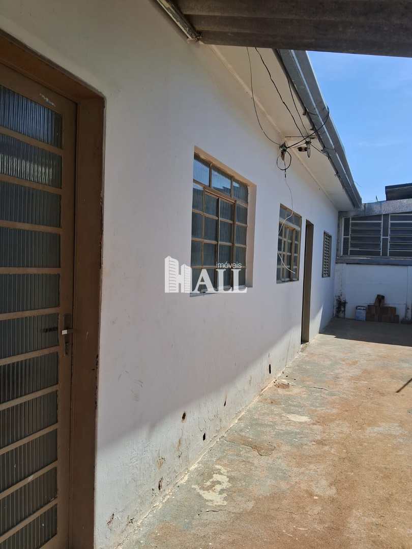 Casa à venda com 2 quartos, 223m² - Foto 11