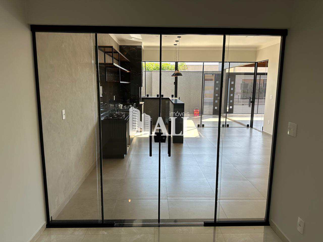 Casa à venda com 2 quartos, 136m² - Foto 5