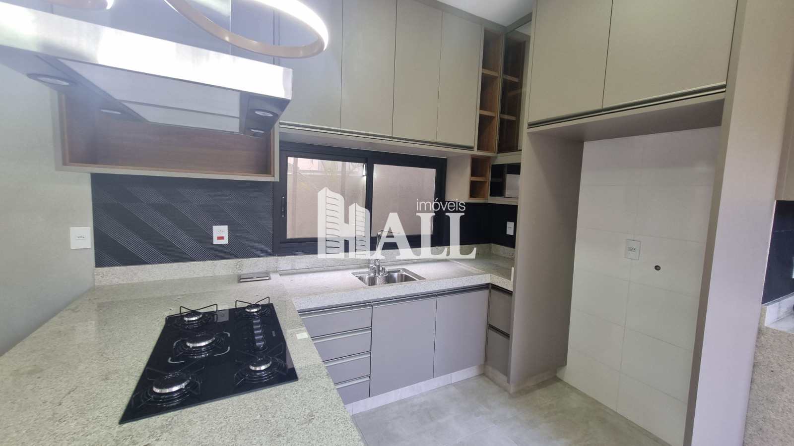 Casa de Condomínio à venda com 3 quartos, 120m² - Foto 3