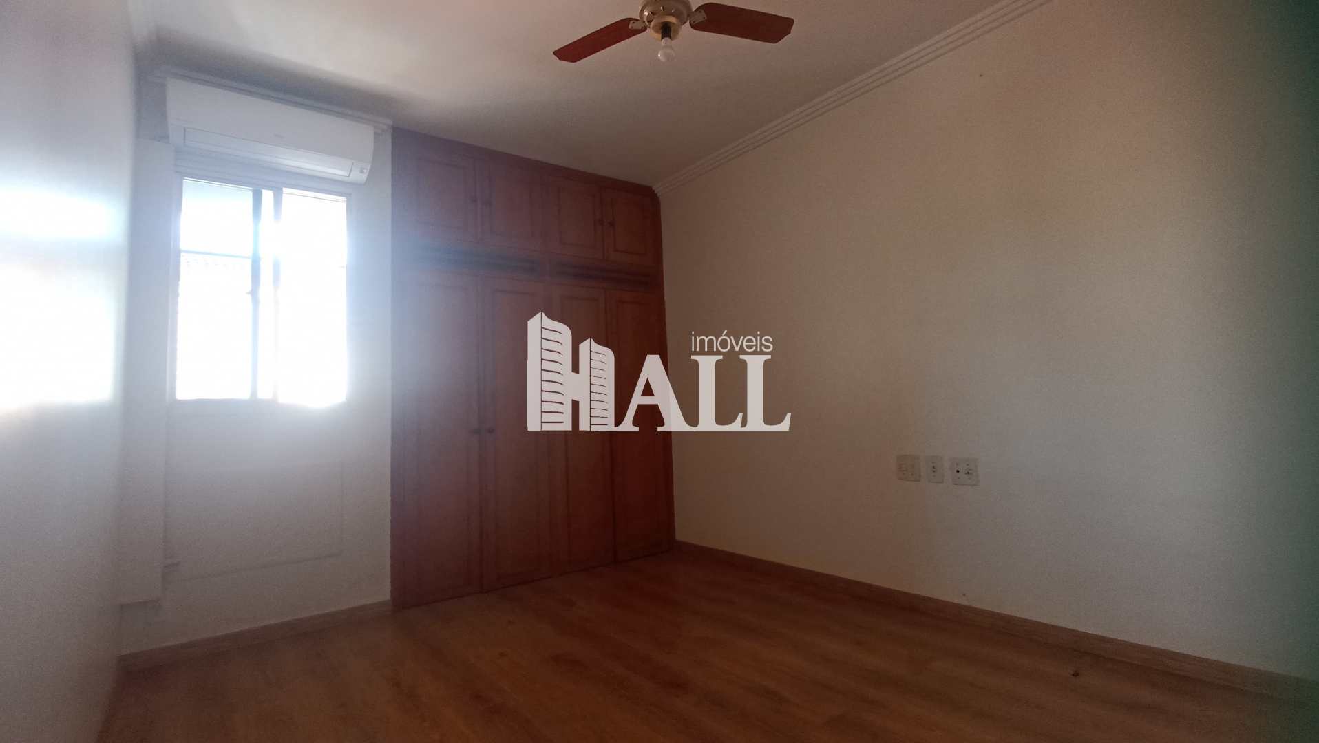 Apartamento à venda com 3 quartos, 138m² - Foto 5