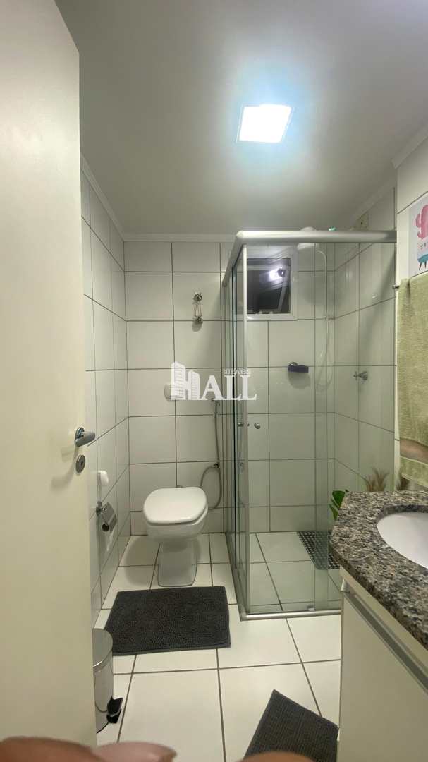Apartamento à venda com 2 quartos, 77m² - Foto 11