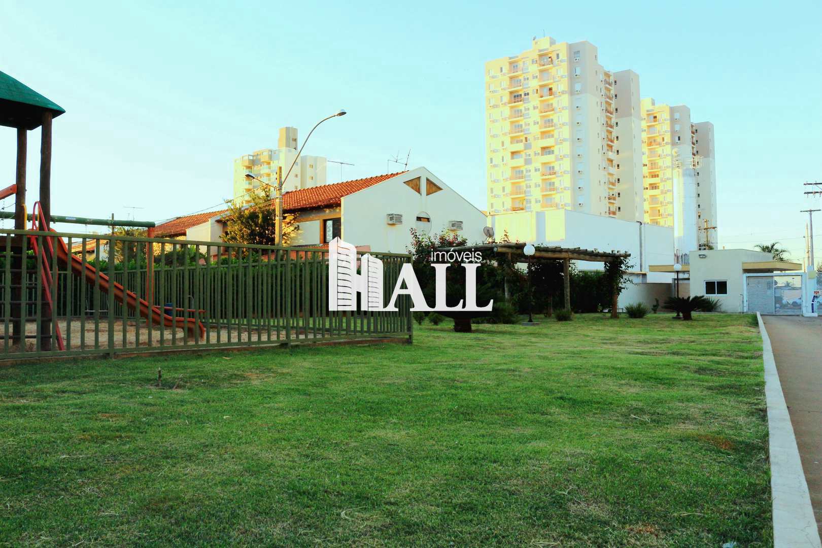 Apartamento à venda com 2 quartos, 77m² - Foto 7
