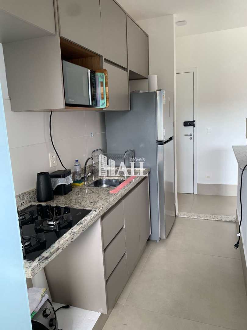 Apartamento à venda com 2 quartos, 60m² - Foto 2