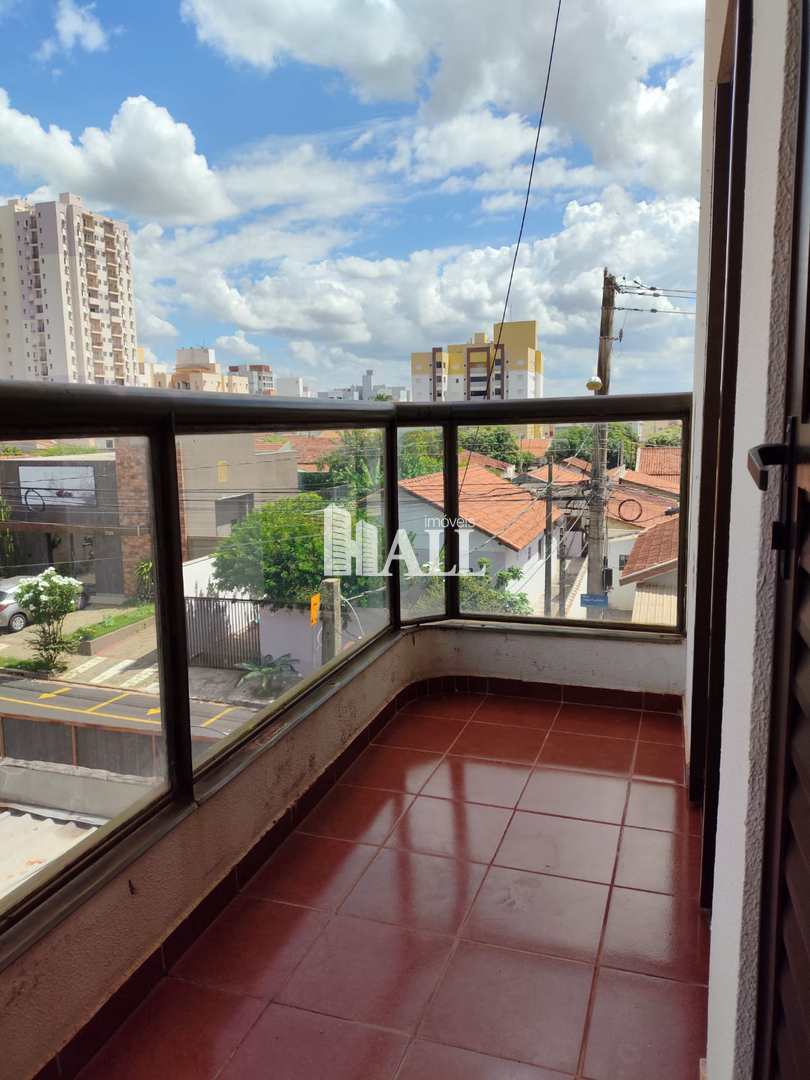 Apartamento à venda com 3 quartos, 103m² - Foto 3