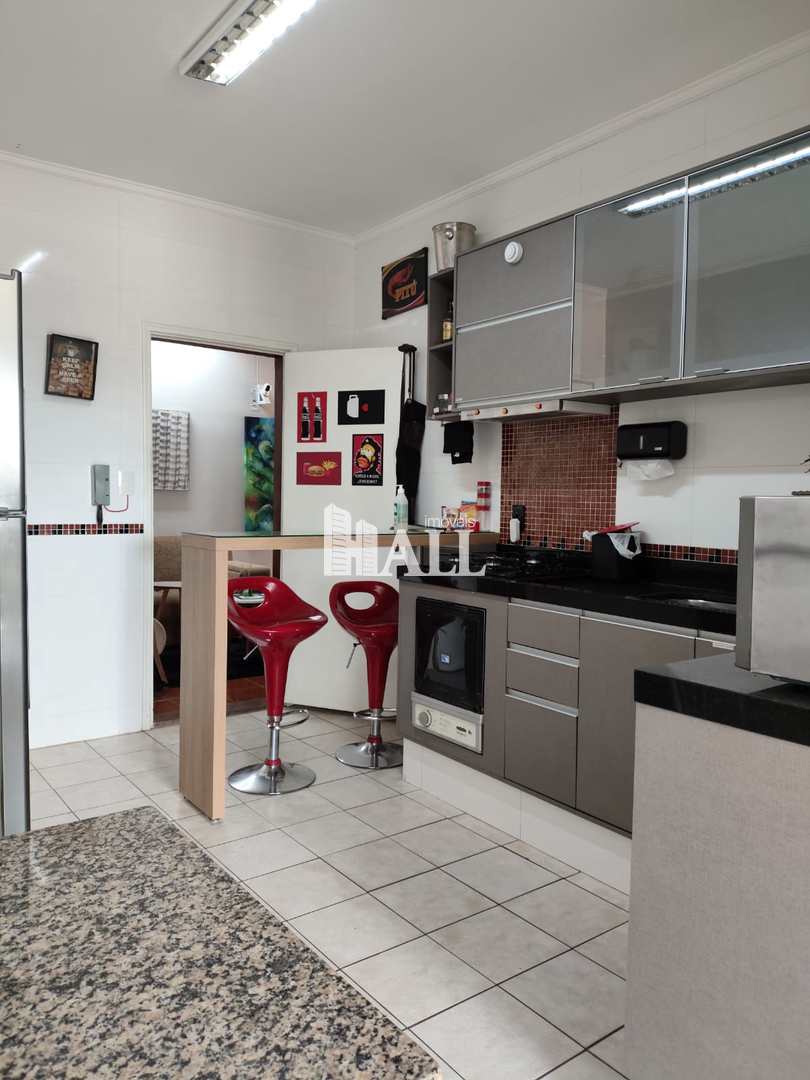 Apartamento à venda com 3 quartos, 103m² - Foto 4