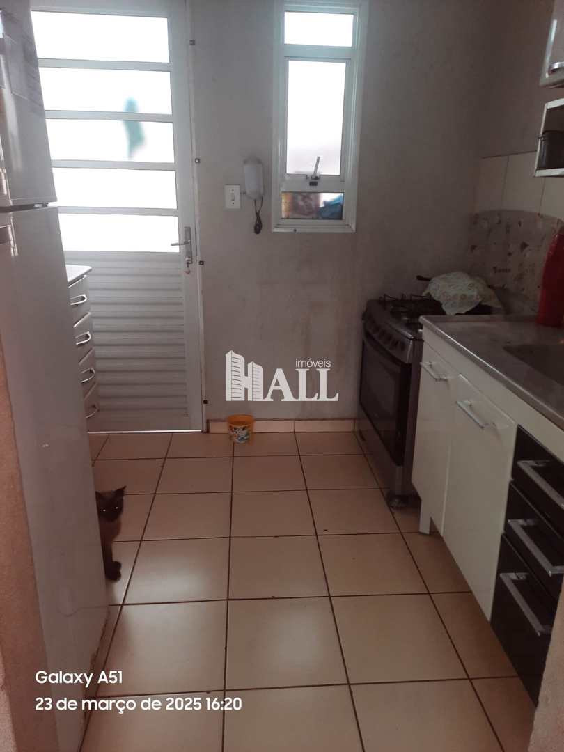 Casa à venda com 2 quartos, 65m² - Foto 5