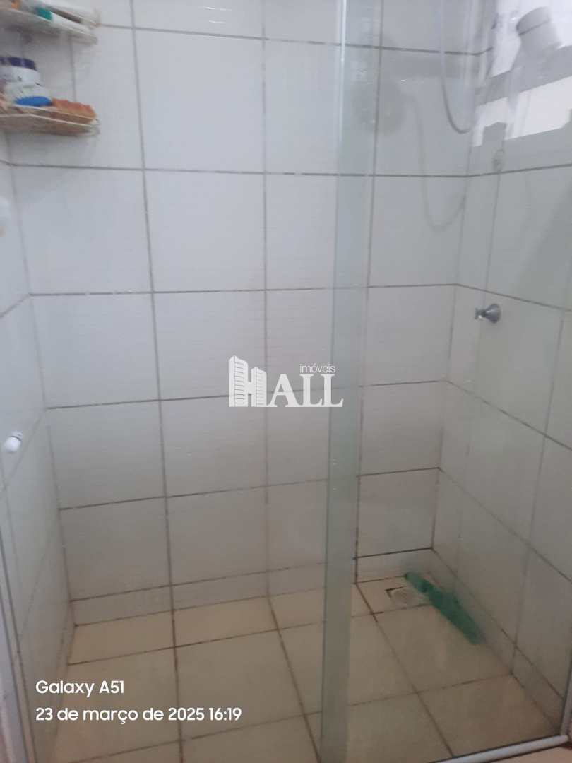 Casa à venda com 2 quartos, 65m² - Foto 11