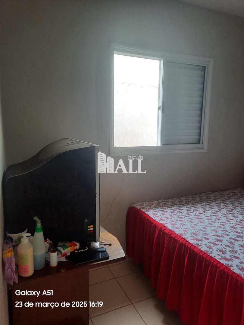 Casa à venda com 2 quartos, 65m² - Foto 6