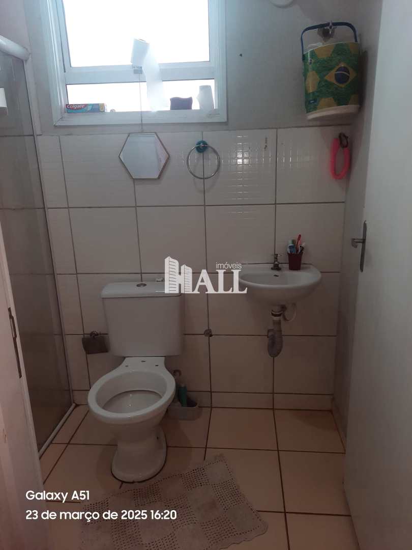 Casa à venda com 2 quartos, 65m² - Foto 12