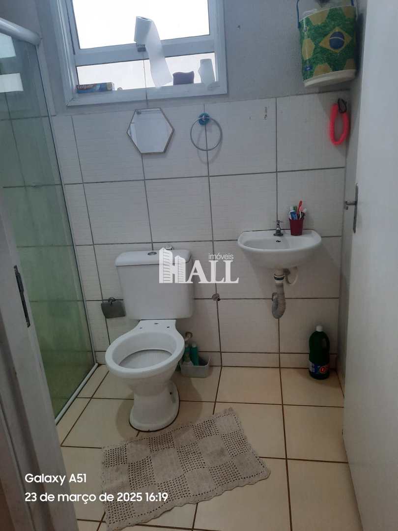 Casa à venda com 2 quartos, 65m² - Foto 7