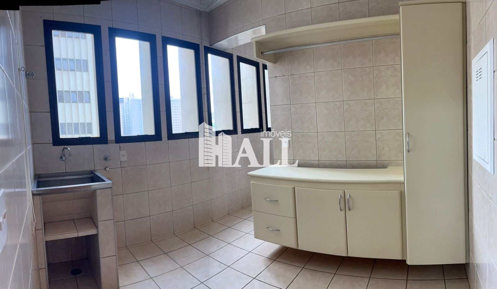Apartamento à venda com 3 quartos, 150m² - Foto 19