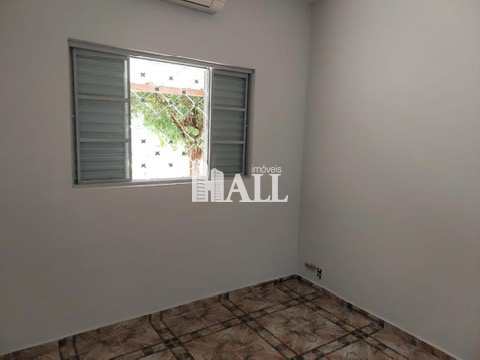 Casa à venda com 2 quartos, 139m² - Foto 4