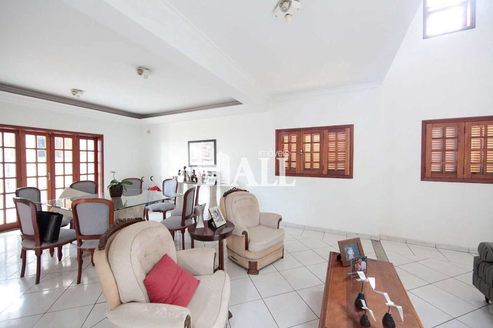 Casa à venda com 4 quartos, 450m² - Foto 11