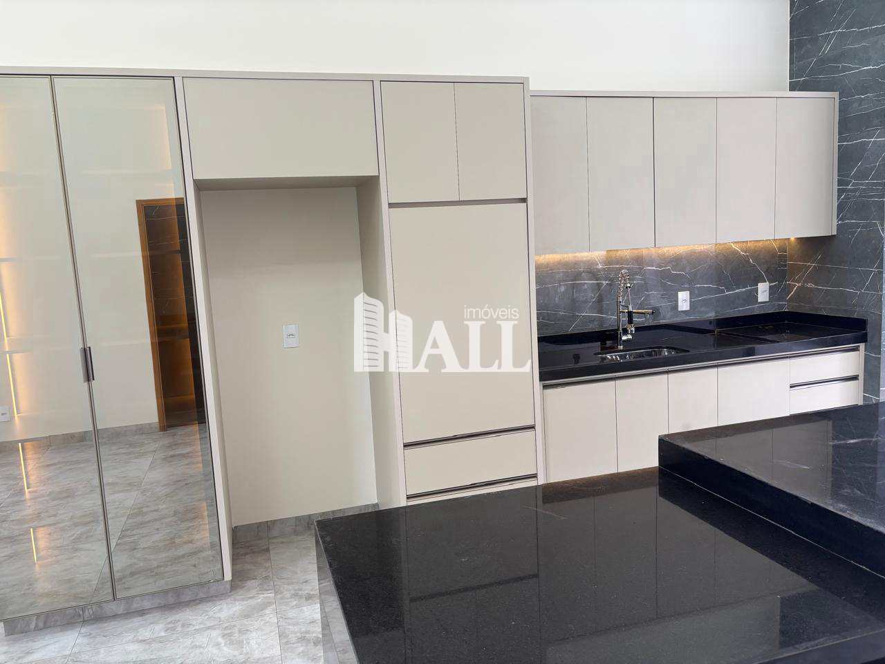 Casa à venda com 3 quartos, 137m² - Foto 5