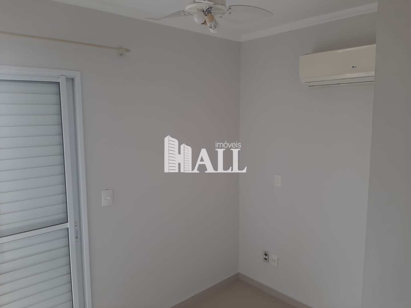 Apartamento à venda com 3 quartos, 113m² - Foto 13
