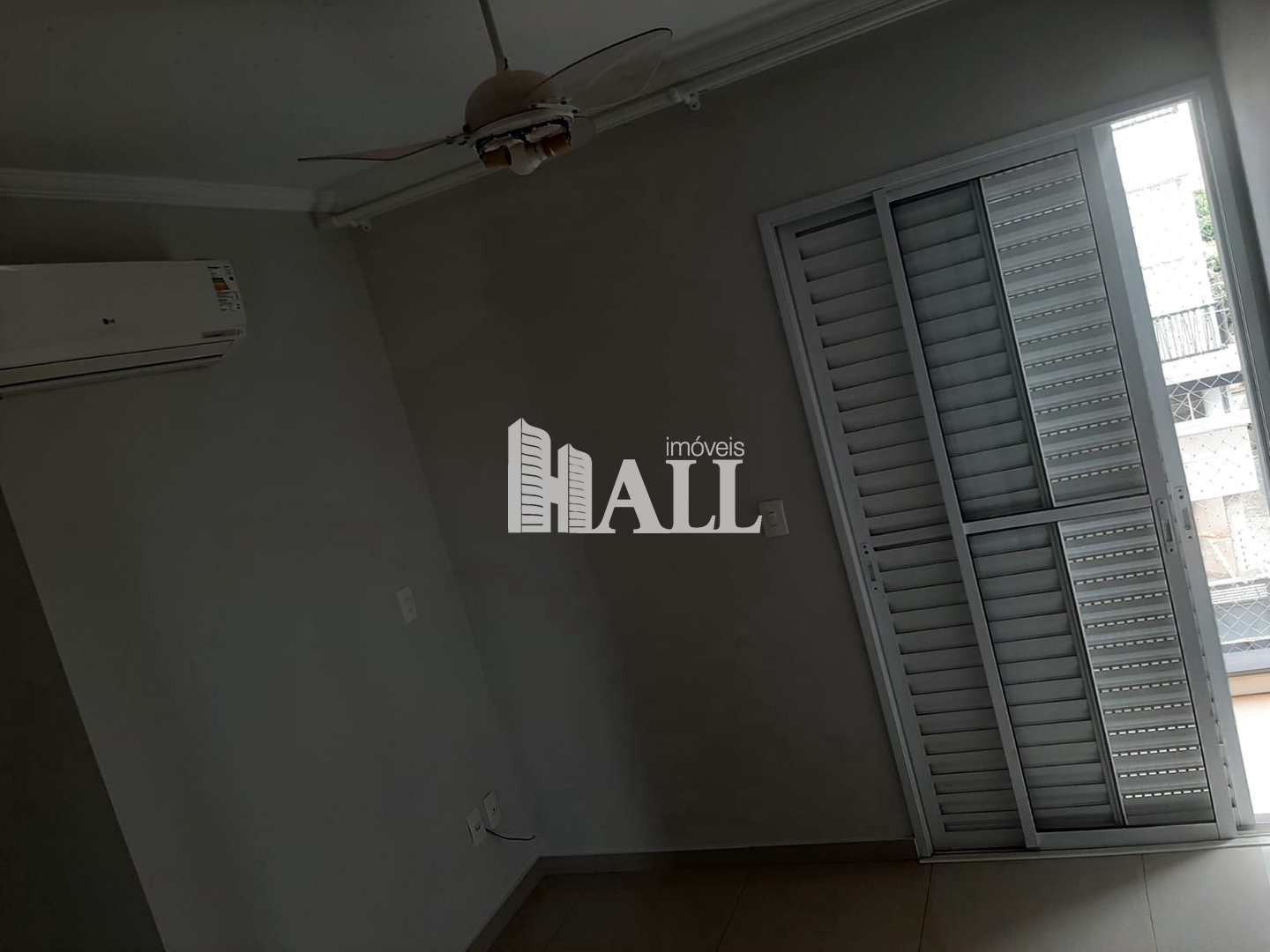 Apartamento à venda com 3 quartos, 113m² - Foto 8