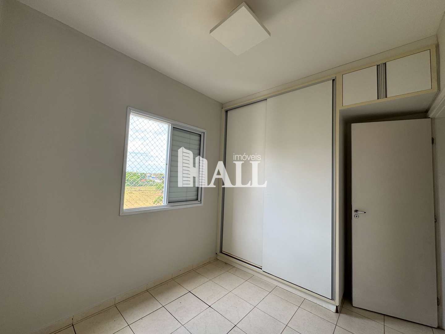 Apartamento à venda com 2 quartos, 70m² - Foto 8