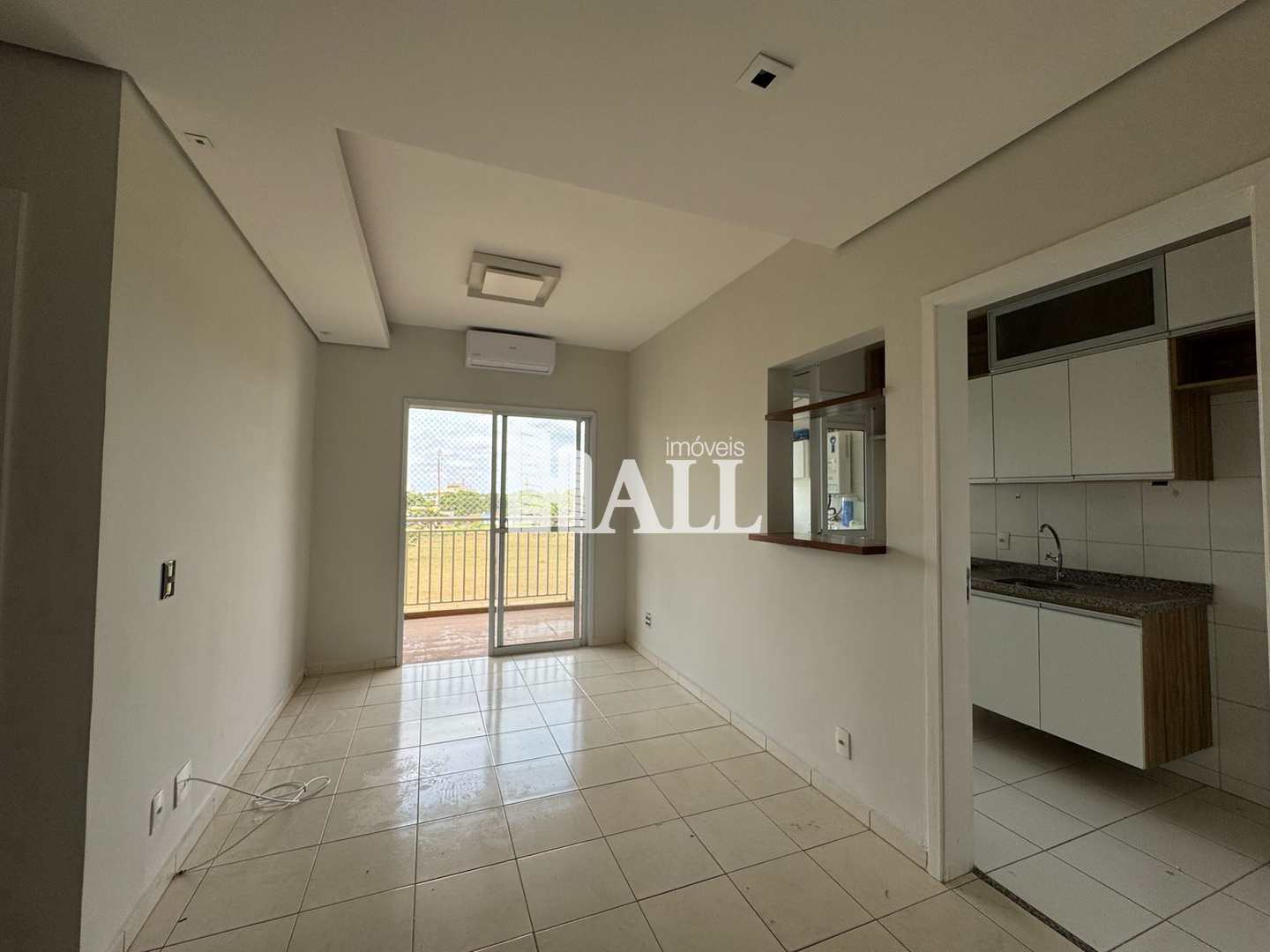 Apartamento à venda com 2 quartos, 70m² - Foto 7