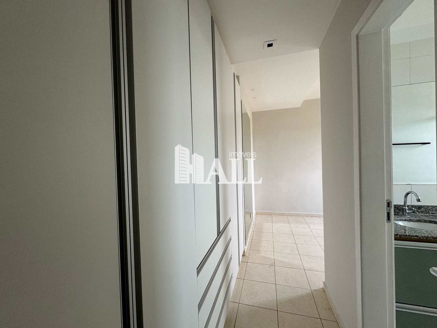 Apartamento à venda com 2 quartos, 70m² - Foto 11