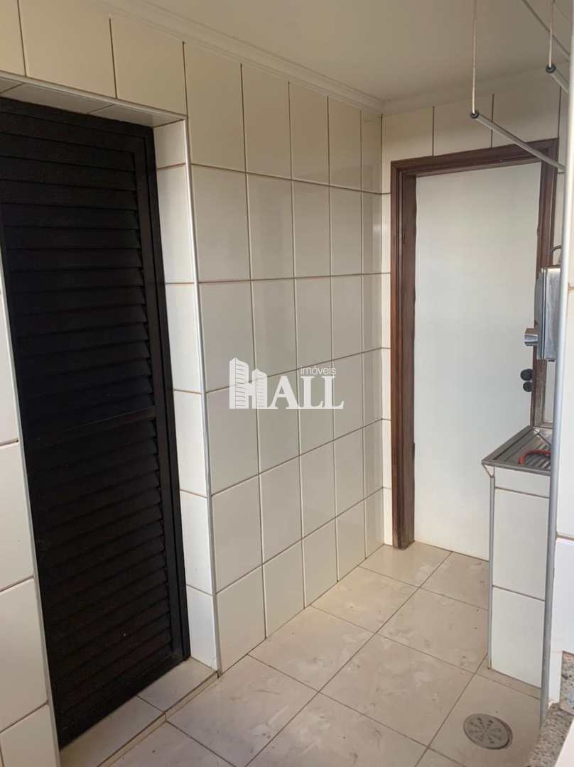 Apartamento à venda com 3 quartos, 200m² - Foto 22