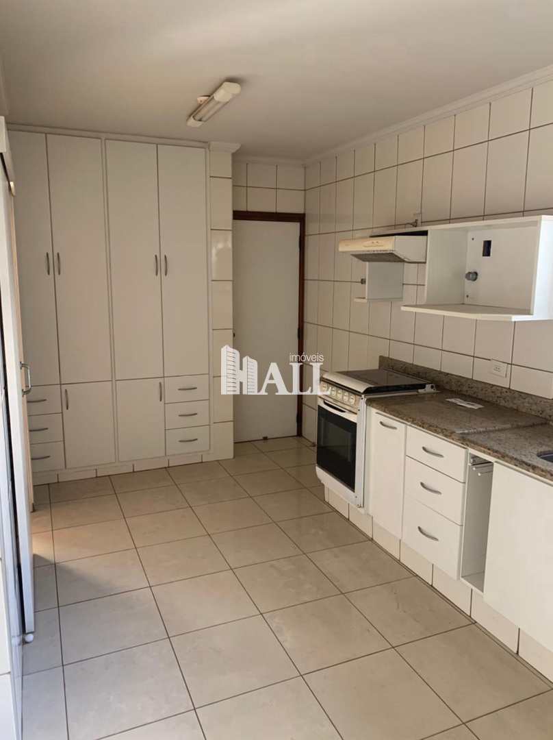 Apartamento à venda com 3 quartos, 200m² - Foto 12