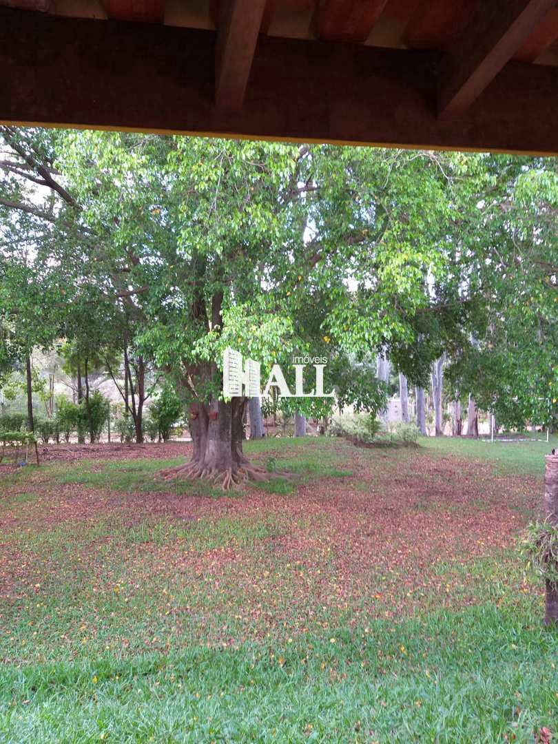 Chácara à venda com 2 quartos, 150m² - Foto 13
