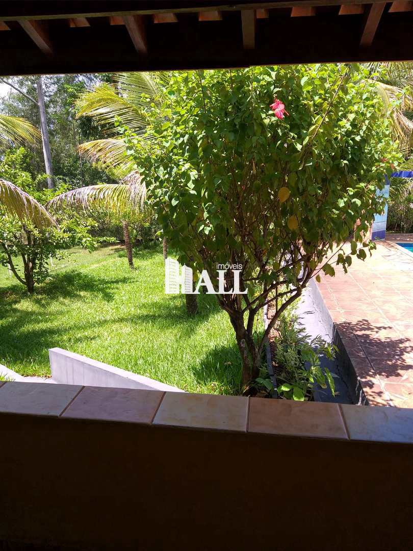 Chácara à venda com 2 quartos, 150m² - Foto 10