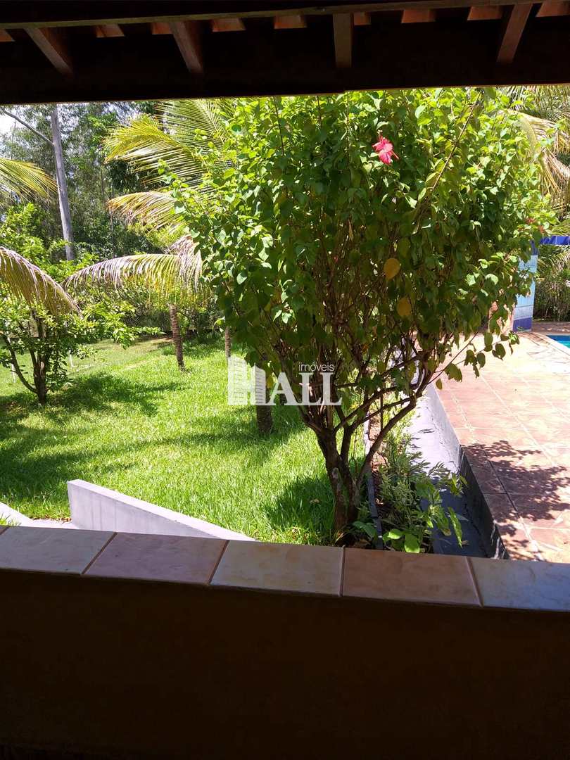 Chácara à venda com 2 quartos, 150m² - Foto 2