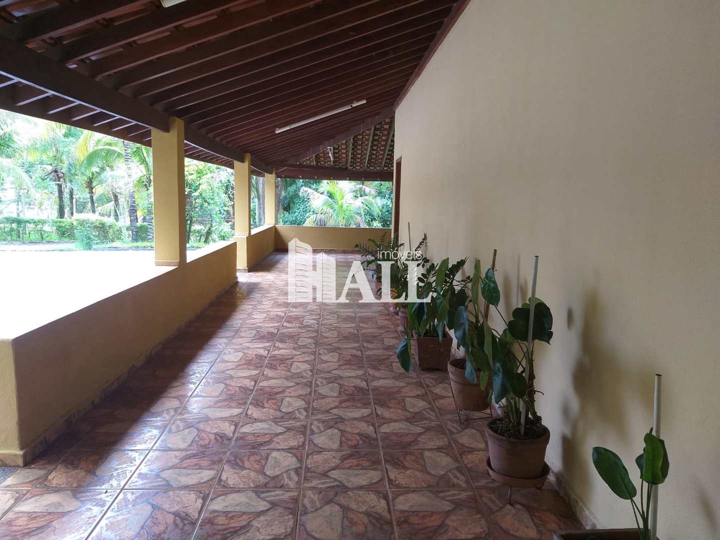 Chácara à venda com 2 quartos, 150m² - Foto 3