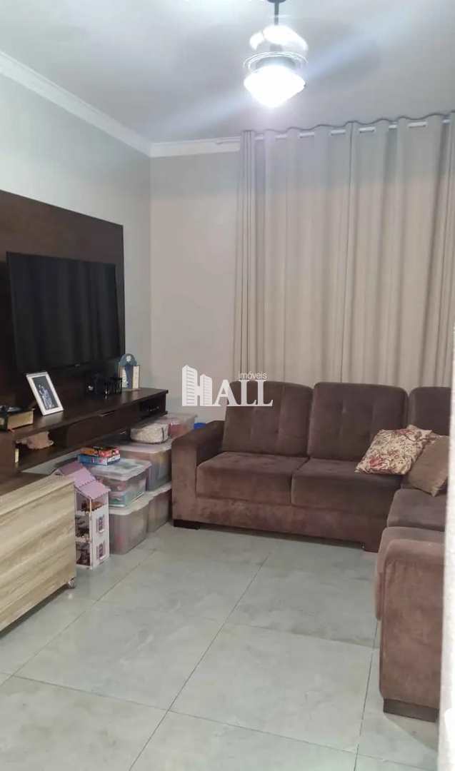 Casa à venda com 2 quartos, 95m² - Foto 2