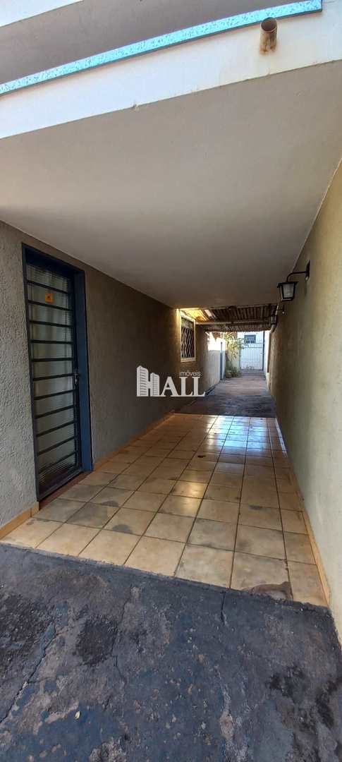 Casa à venda com 4 quartos, 148m² - Foto 4